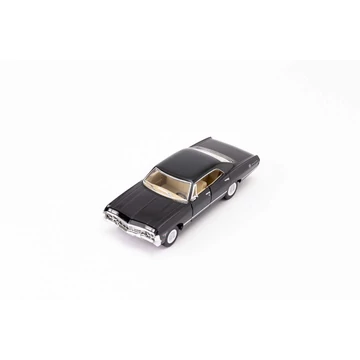Kinsmart 1967 Chevrolet Impala fém autó nyitható ajtókkal 1:43 (többféle)