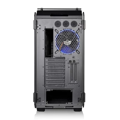 Kép 6/9 - Thermaltake View 71 Tempered Glass Edition Black