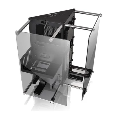Kép 3/14 - Thermaltake Core P90 Tempered Glass Edition Black
