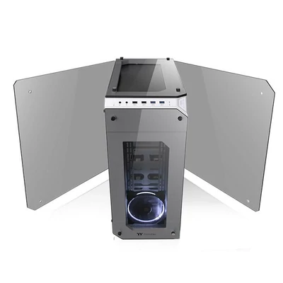 Kép 3/8 - Thermaltake View 71 Tempered Glass Snow Edition