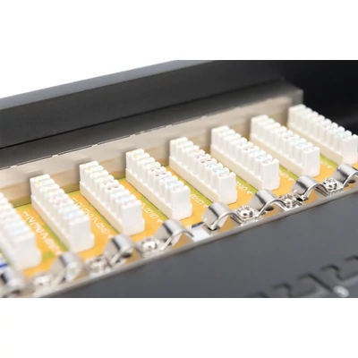 Kép 4/6 - Digitus 16-port patch panel 1U fekete