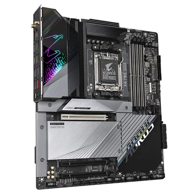 Kép 3/6 - Gigabyte X670E AORUS MASTER