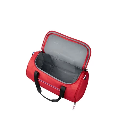 Kép 2/9 - American Tourister Upbeat Duffle Bag Red