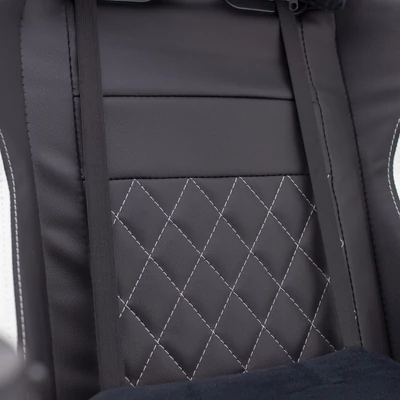 Kép 3/5 - White Shark Nitro GT Gaming Chair Black/White