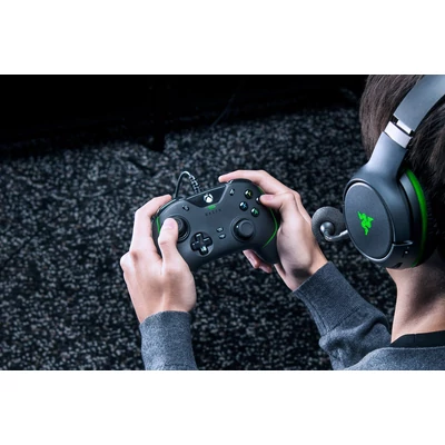 Kép 4/5 - Razer Wolverine V2 USB Gamepad Black
