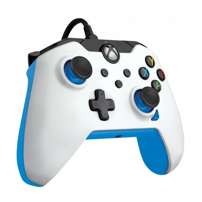 Kép 4/7 - PDP Xbox Series X/S & PC USB Gamepad Ion White