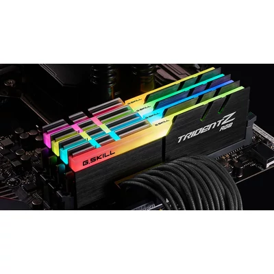Kép 3/6 - G.SKILL 64GB DDR4 3600MHz Kit(4x16GB) Trident Z RGB