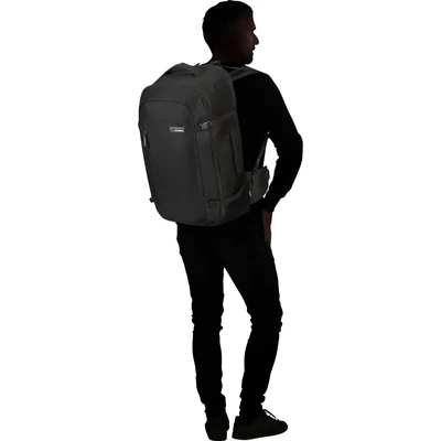 Kép 2/7 - Samsonite Roader Travel Backpack M 17,3" Deep Black