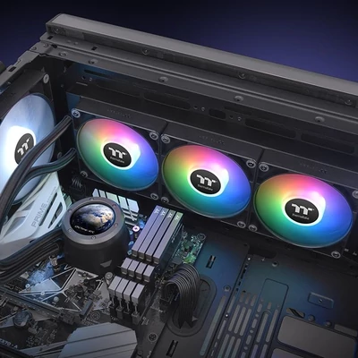 Kép 6/6 - Thermaltake TH360 V2 Ultra ARGB univerzális vízhűtés fekete (CL-W384-PL12SW-A)