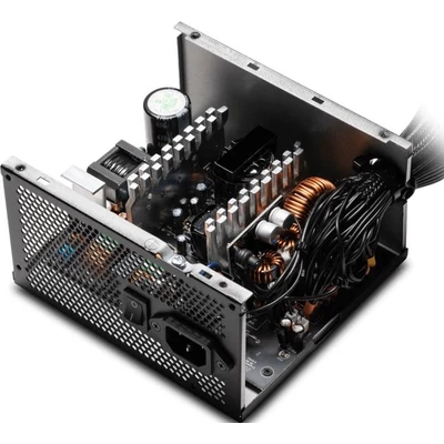 Kép 3/4 - A-Data 550W 80+ Bronze XPG Pylon