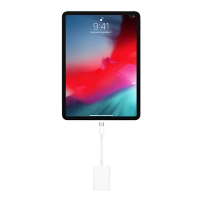 Kép 3/5 - Apple USB-C SD Card Adapter White
