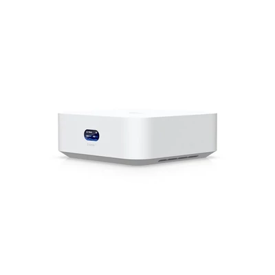Ubiquiti UniFi Express 7 super-compact 10G Cloud Gateway with integrated WiFi 7
