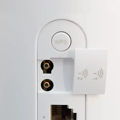Kép 3/4 - ZTE MC801A 5G Router White