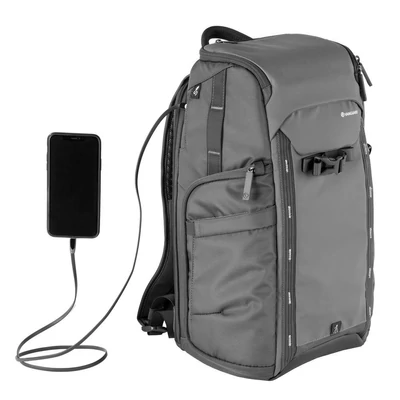 Kép 2/22 - Vanguard VEO Adaptor R48 Fotós hátizsák Grey