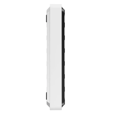 Kép 2/3 - Western Digital 6TB 2,5" USB3.2 WD_BLACK P10 Game Drive for Xbox Black/White