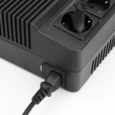 Kép 3/4 - ACT AK5209 Powercord Schuko CEE 7/7 male (angled) - C13 IEC 1m Black