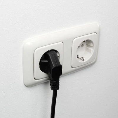 Kép 4/4 - ACT AK5209 Powercord Schuko CEE 7/7 male (angled) - C13 IEC 1m Black