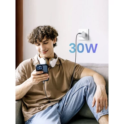 Kép 5/6 - UGREEN Nexode Mini 30W PD GaN Tech Charger White