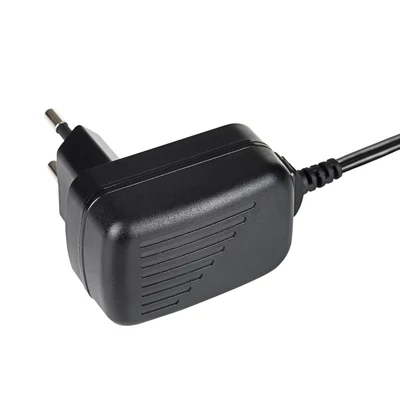 Kép 3/3 - Akyga AK-TB-09 Universal power adapter 1,4m Black