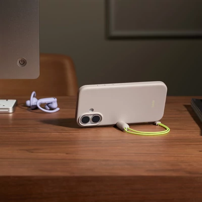 Kép 3/4 - Beats iPhone 17 Kickstand Case with MagSafe and Camera Control - Lime Stone