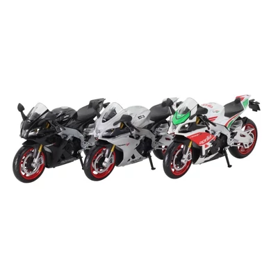 Kép 3/11 - TOP CARS Aprilia RSV4 RR 2020 és Suzuki GSX R1000R fém motor 1:12 (többféle)