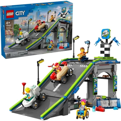 LEGO City - Határok nélkül: Versenypálya rámpákkal (60460)