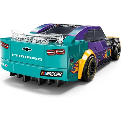 Kép 2/3 - LEGO Speed Champions - NASCAR Next Gen Chevrolet Camaro ZL1 (76935)