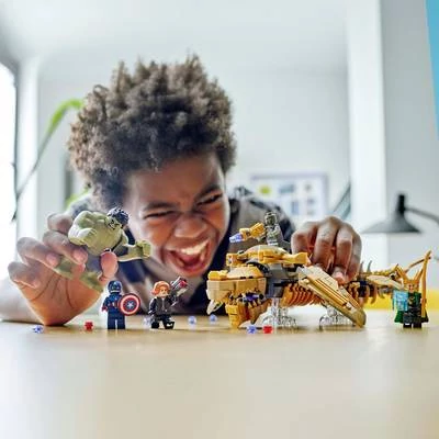 Kép 4/5 - LEGO Marvel - Super Heroes Bosszúállók vs Leviatán (76290)