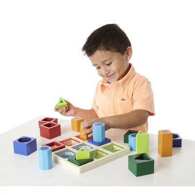 Kép 2/2 - Melissa & Doug Fa készségfejlesztő játék, 3D Formaegyeztető