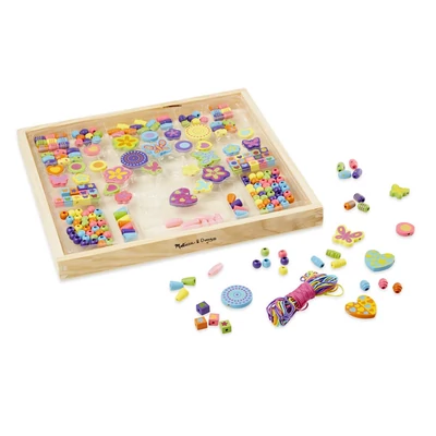 Kép 2/2 - Melissa & Doug Kreatív játék, Fa gyöngy szett, bokréta