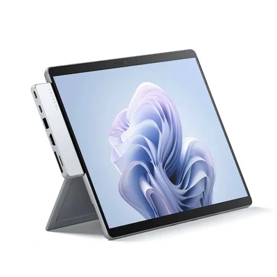 Kép 6/6 - Satechi DUAL USB-C HUB for SURFACE PRO 9 (1x USB4 Pass-through Port 100W PD, 1x 6K/60Hz or Dual 4K/60Hz Video 40Gbps,2x USB-C 3.2 Gen 2 Port, 1x USB-A 3.2 Gen 2, HDMI 2.0 Port (4K/60Hz) SD/microSD)