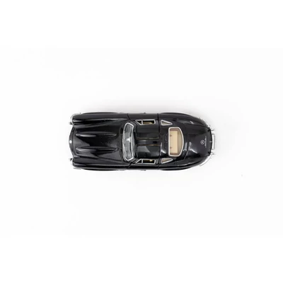 Kép 5/21 - Kinsmart Mercedes-Benz 300SL Coupe 1954 fém autó nyitható ajtókkal 1:36 (többféle)