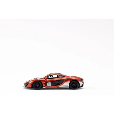 Kép 8/21 - Kinsmart McLaren P1 Exclusive Edition fém autó nyitható ajtókkal 1:36 (többféle)