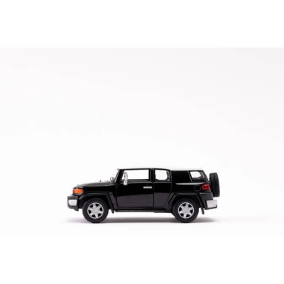Kép 18/21 - Kinsmart Toyota FJ Cruiser fém autó nyitható ajtókkal 1:36 (többféle)