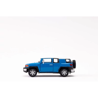 Kép 3/21 - Kinsmart Toyota FJ Cruiser fém autó nyitható ajtókkal 1:36 (többféle)