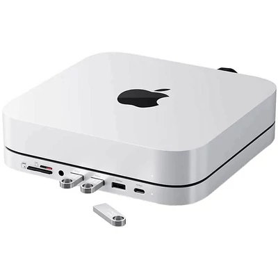 Kép 3/7 - Satechi Stand & Hub For Mac Mini / Studio (1x USB-C 3.2, 1xUSB-A 3.2, 2x USB-A 3.0, 3.5mm Audio,1x Micro/SD, 1x NVMe/M.2 SATA SSD Enclosure Drive not included) - Silver