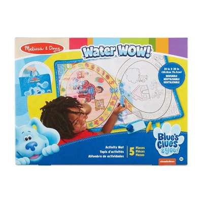 Kép 2/3 - Melissa & Doug kreatív játék, rajzolás vízzel, Azúrkék nyomok és te - széthajtható tábla
