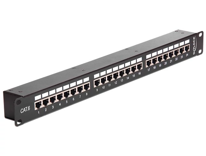 DeLock 24-port patch panel 1U fekete