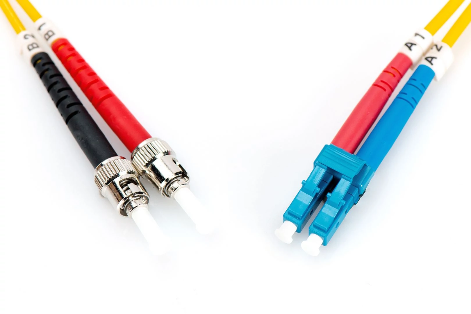Digitus DK-2931-02 száloptikás kábel 2 M LC ST I-VH OS2 sárga